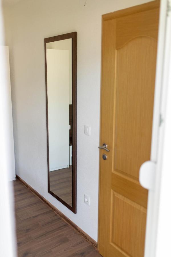 Apartmani Mia Prozor Экстерьер фото