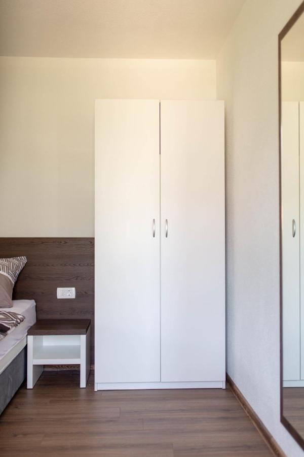 Apartmani Mia Prozor Экстерьер фото