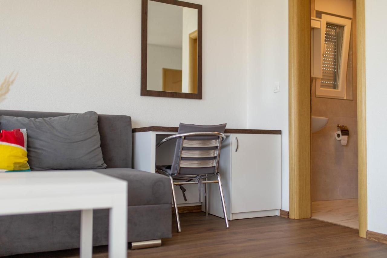 Apartmani Mia Prozor Экстерьер фото